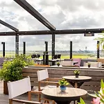 Corendon Urban Amsterdam Schiphol Airport ホテル