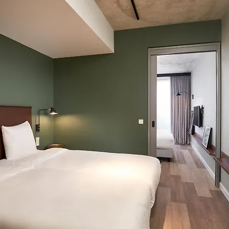 Corendon Urban Amsterdam Schiphol Airport Hotel