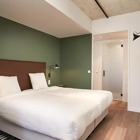 Corendon Urban Amsterdam Schiphol Airport 4*