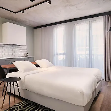 Corendon Urban Amsterdam Schiphol Airport 4* Badhoevedorp