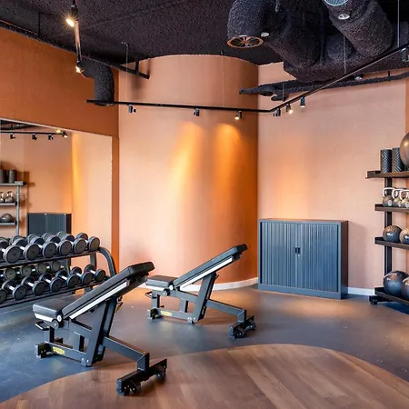 Corendon Urban Amsterdam Schiphol Airport Otel 4*