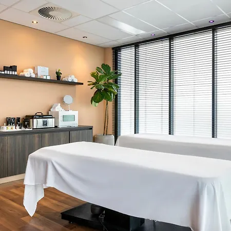 Otel Corendon Urban Amsterdam Schiphol Airport 4*