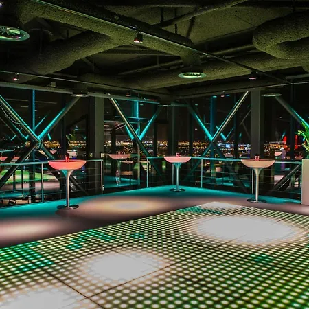 Corendon Urban Amsterdam Schiphol Airport Hotel 4*