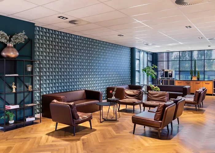 Corendon Urban Amsterdam Schiphol Airport Otel Badhoevedorp