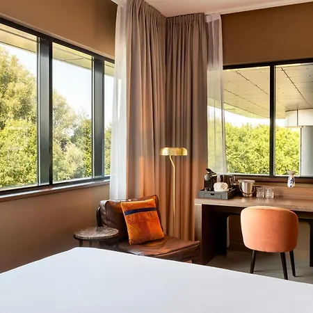 Corendon Urban Amsterdam Schiphol Airport 4* Badhoevedorp