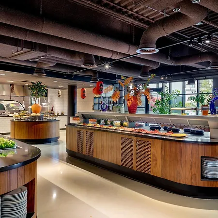 Corendon Urban Amsterdam Schiphol Airport Ξενοδοχείο 4*