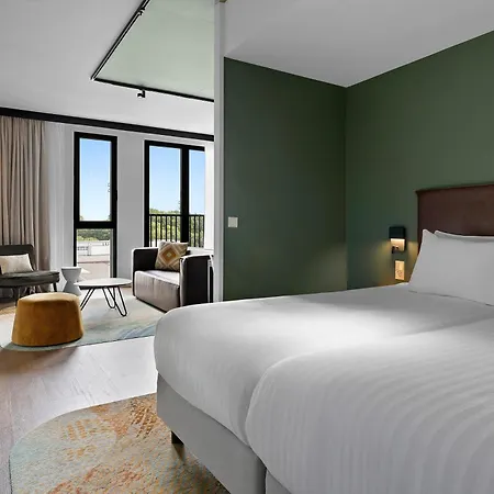 Corendon Urban Amsterdam Schiphol Airport 4*